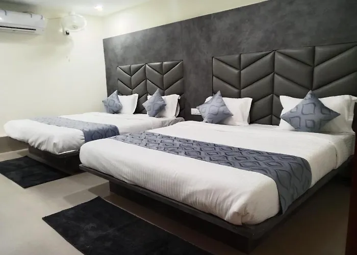 Hotel Rk Villa