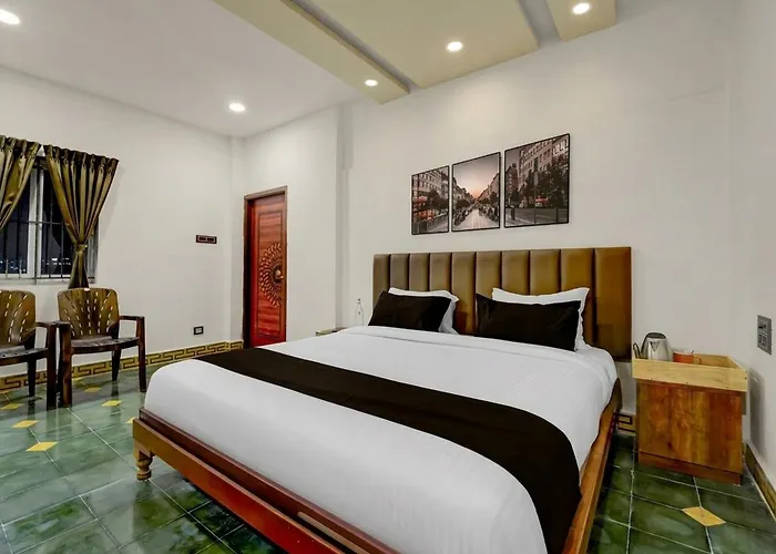 Palette By Checkin Anand Formerly Hotel La Casa Inn